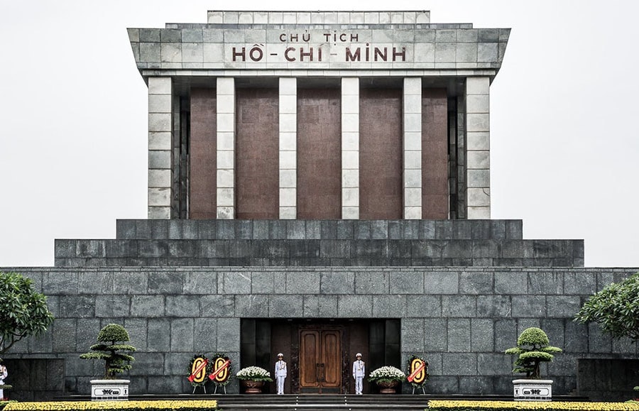 Tạm dừng tổ chức lễ viếng lăng Chủ tịch Hồ Chí Minh từ ngày 2/6 - 31/7/2025