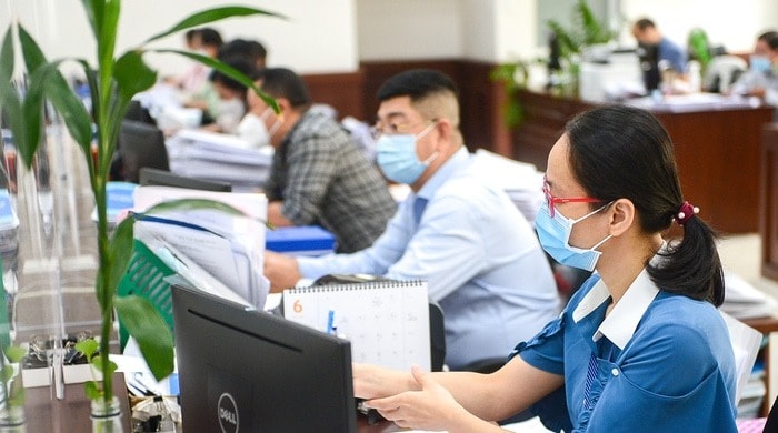 Công chức học sau đại học phải cam kết phục vụ gấp ba lần thời gian đào tạo tại đơn vị cử đi