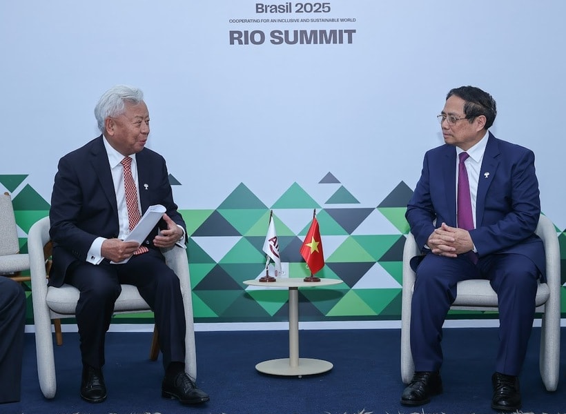 Thủ tướng đề nghị AIIB tiếp tục hỗ trợ Việt Nam thực hiện các dự án lớn