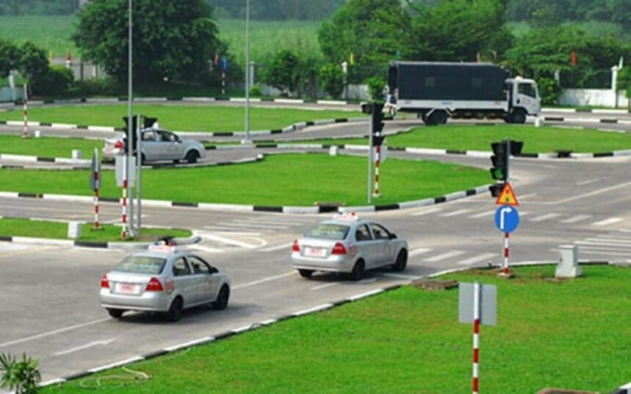 Quy định mới về đào tạo và học lái xe ô tô, mô tô: Tăng cường tính linh hoạt, bảo đảm chất lượng