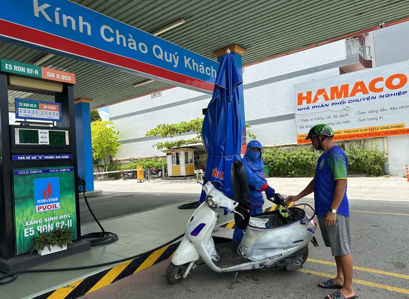 PVOIL thí điểm bán xăng sinh học E10 RON95 tại Hà Nội và Hải Phòng từ 1/8