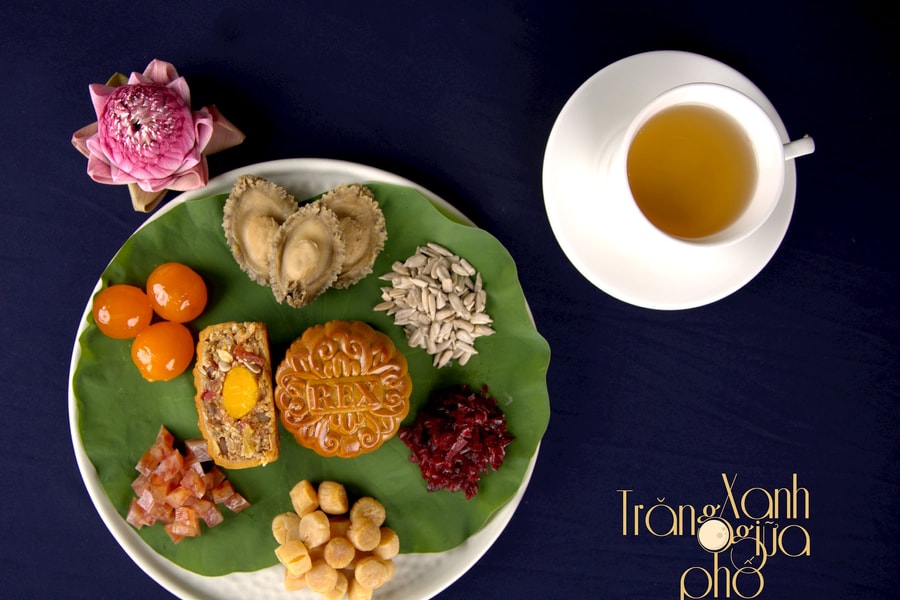 Khám phá lớp “nhân bánh” - Bộ sưu tập bánh trung thu Rex 2025