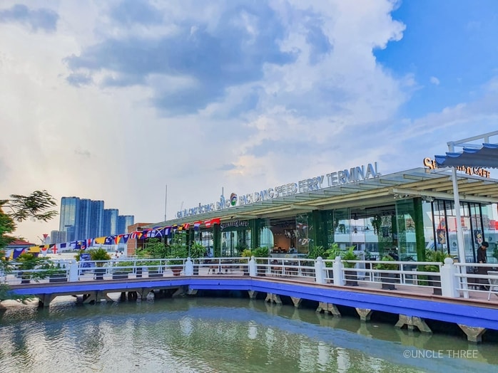 Bản tin sáng 30/7: TP.HCM phá dỡ Cầu cảng số 2 để thi công cầu đi bộ qua sông Sài Gòn; Bộ Công an đề xuất bỏ giới hạn lái xe 48 giờ/tuần