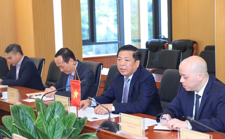 Tăng cường hợp tác hạ tầng giao thông Việt Nam - Vương quốc Anh