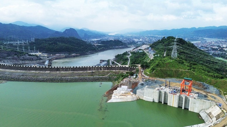 Thủy điện Hòa Bình mở rộng: Tăng tốc về đích, sẵn sàng phát điện tháng 8