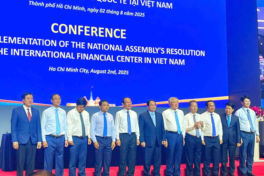 Thủ tướng chủ trì Hội nghị triển khai Nghị quyết của Quốc hội về Trung tâm tài chính quốc tế tại TP.HCM