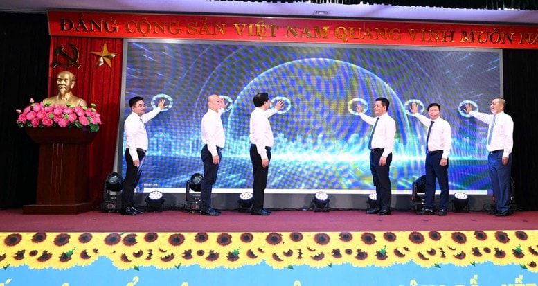 Bản tin sáng 4/8: Ra mắt Báo cáo Xuất nhập khẩu Việt Nam năm 2024; Ngân hàng đẩy mạnh bơm vốn, hỗ trợ doanh nghiệp phục hồi