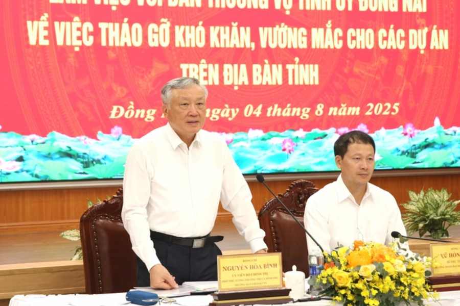 Phó thủ tướng Nguyễn Hòa Bình làm việc, tháo gỡ vướng mắc các dự án tại Đồng Nai