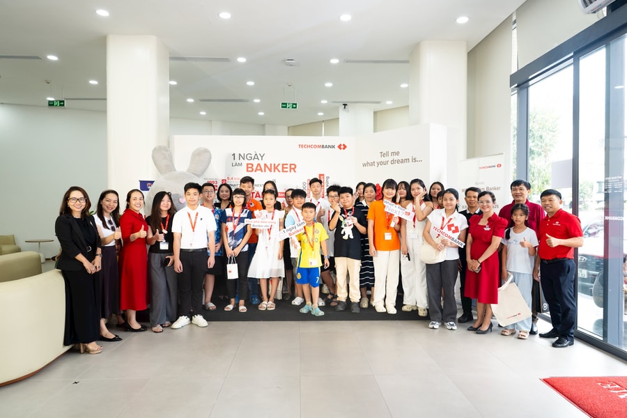 Techcombank kiến tạo hành trình giáo dục tài chính cho thế hệ tiếp nối