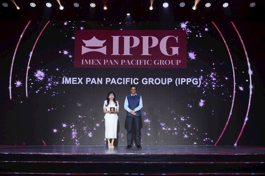 Tập đoàn của ông Johnathan Hạnh Nguyễn được vinh danh hai giải thưởng quốc tế