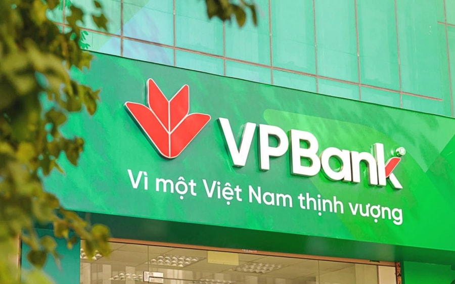 Hai con gái Phó chủ tịch VPBank đăng ký mua 40 triệu cổ phiếu VPB