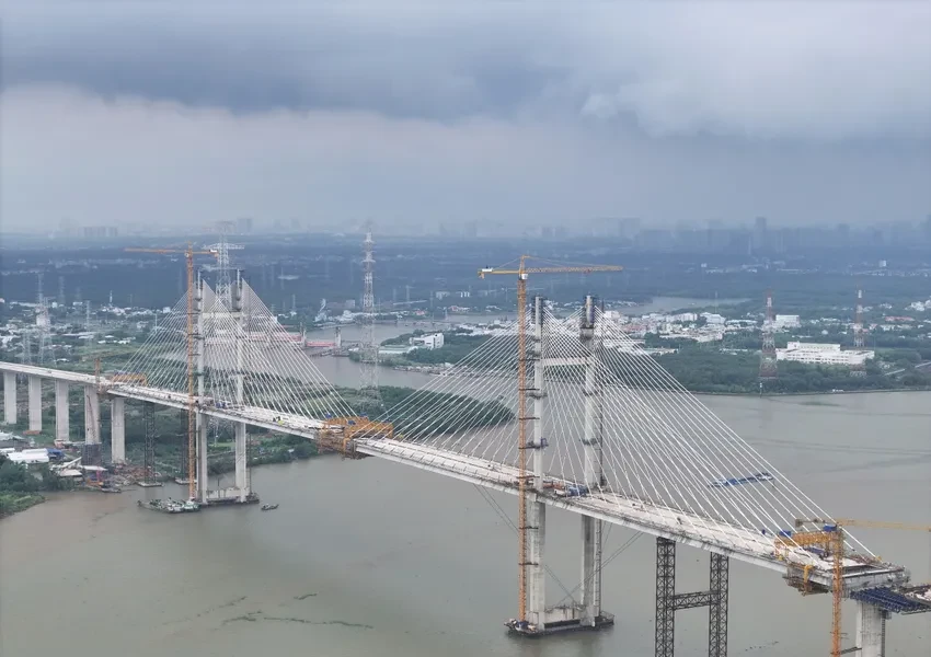 Hoàn thành thử tải cầu Bình Khánh, cao tốc Bến Lức - Long Thành tiến gần ngày thông xe