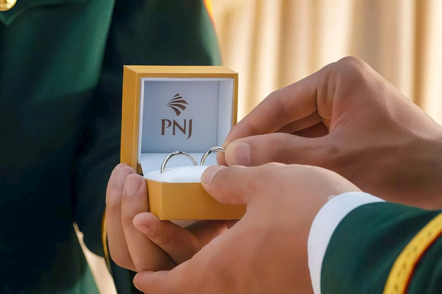 Anh Tú và LyLy kể chuyện cam kết hôn nhân qua MV 'Ngày Ta Có Nhau'