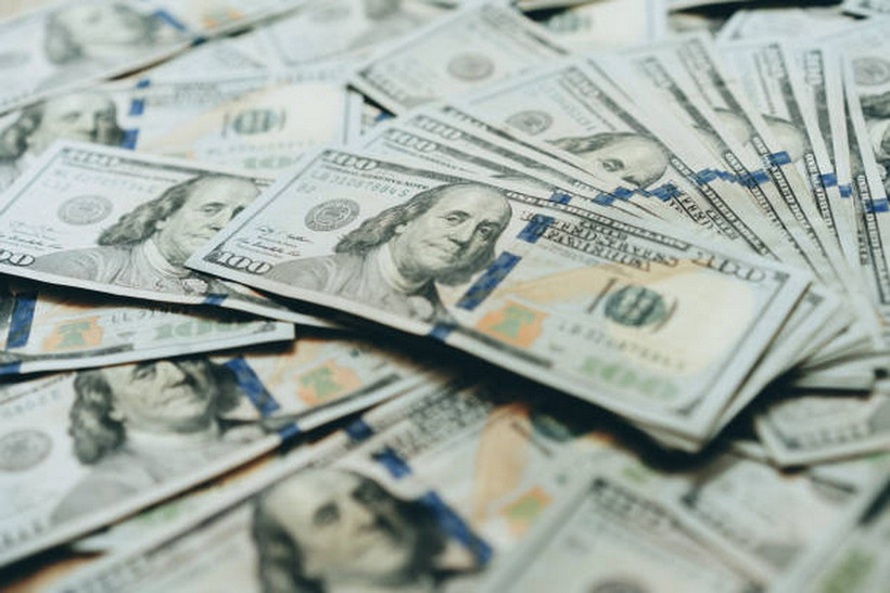 Áp lực giảm giá với USD gia tăng khi lãi suất thực thu hẹp