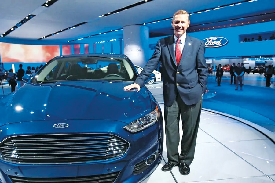 Lãnh đạo chuyển hóa: Bài học từ cuộc hồi sinh của Ford