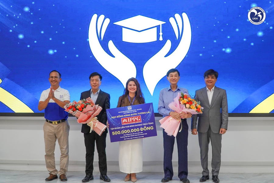 IPPG và CLB Doanh nhân Khánh Hòa - Sài Gòn đồng hành cùng sinh viên vượt khó
