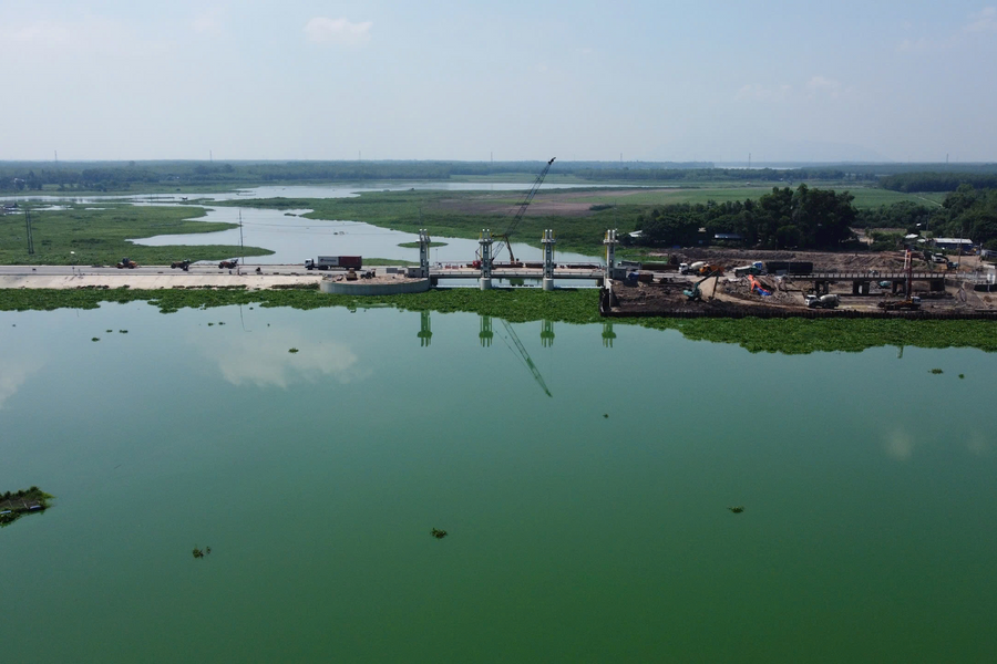 Tây Ninh đẩy nhanh tiến độ dự án hồ chứa nước Tha La