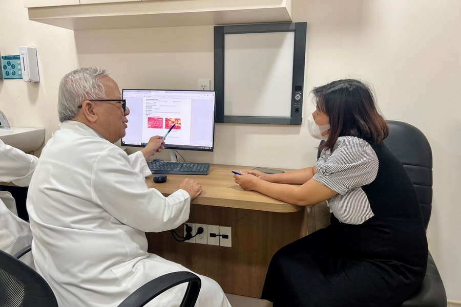 Đừng chủ quan với các triệu chứng kéo dài ở tuyến vú