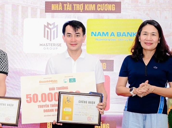 Golfer Đỗ Quang Trưởng trở thành chủ nhân giải Nearest to the Pin - “Chính đạo”