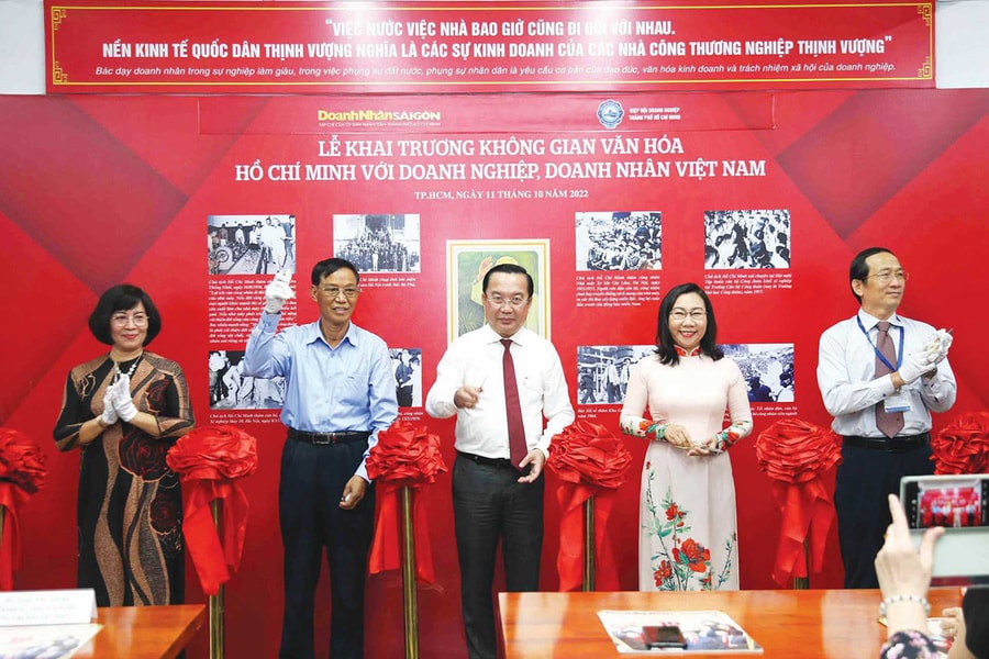 Văn hóa doanh nghiệp trong không gian văn hóa Hồ Chí Minh