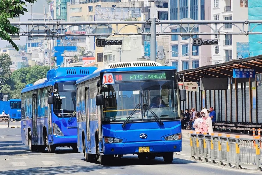 TP.HCM rà soát phương án cho gần 100 xe buýt CNG tồn đọng