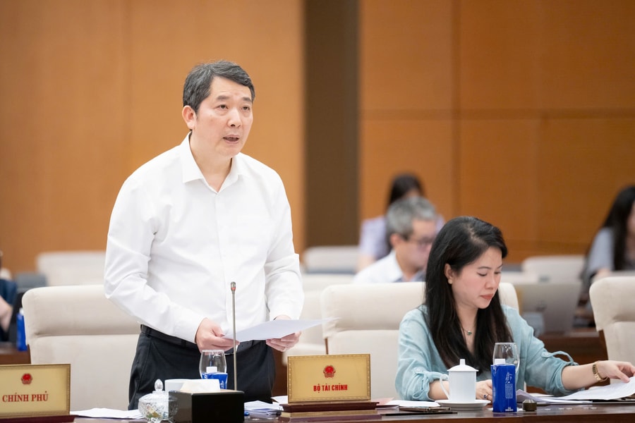 Lý giải đề xuất trích thưởng 10% số thuế vượt thu cho cán bộ thuế