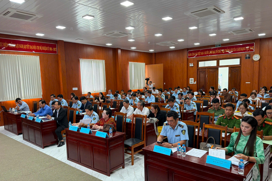 Hội thảo “Giải pháp bảo vệ hàng thật, giá trị hàng thật cho doanh nghiệp” tại Vĩnh Long