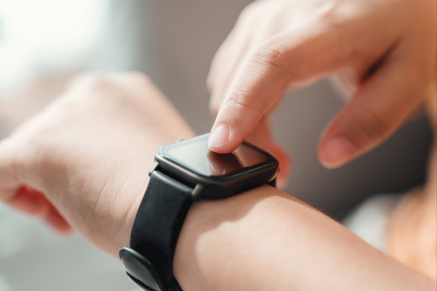 Cảm biến trong suốt giúp giám sát sức khoẻ da 24/7