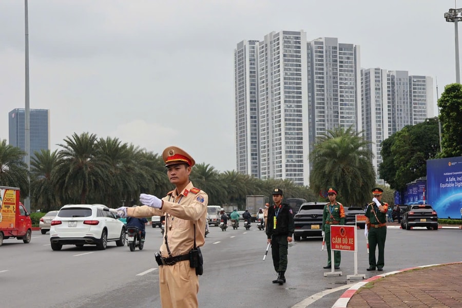 Hà Nội phân luồng giao thông phục vụ Lễ mở ký Công ước Liên Hợp Quốc về chống tội phạm mạng