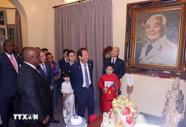 Tổng thống Nam Phi Matamela Cyril Ramaphosa thăm gia đình Đại tướng Võ Nguyên Giáp