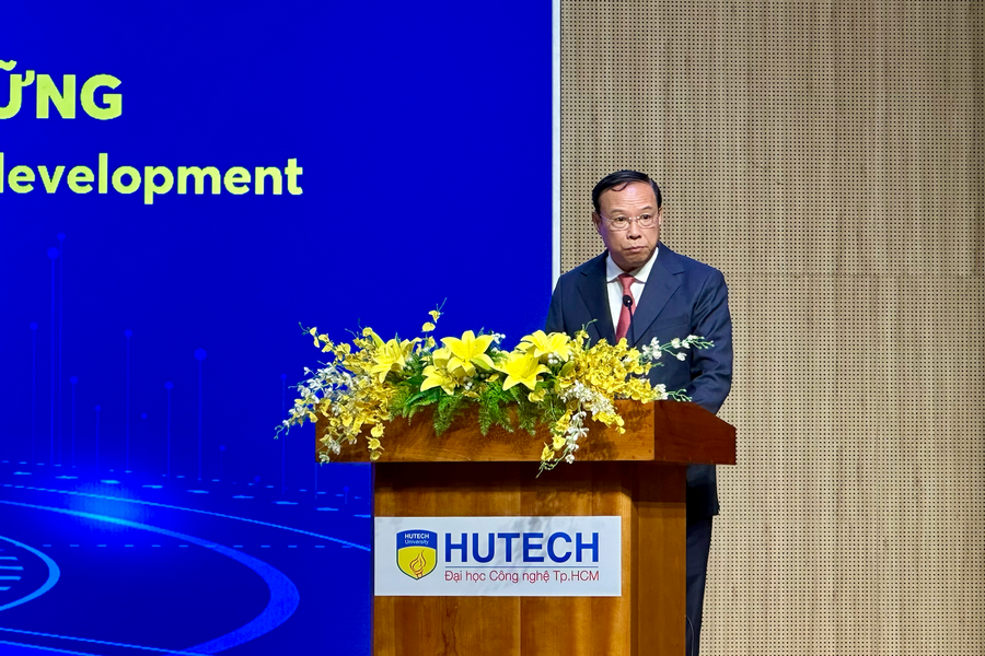 TP.HCM có trách nhiệm tiên phong trong hiện thực hóa mục tiêu chuyển đổi xanh, chuyển đổi số