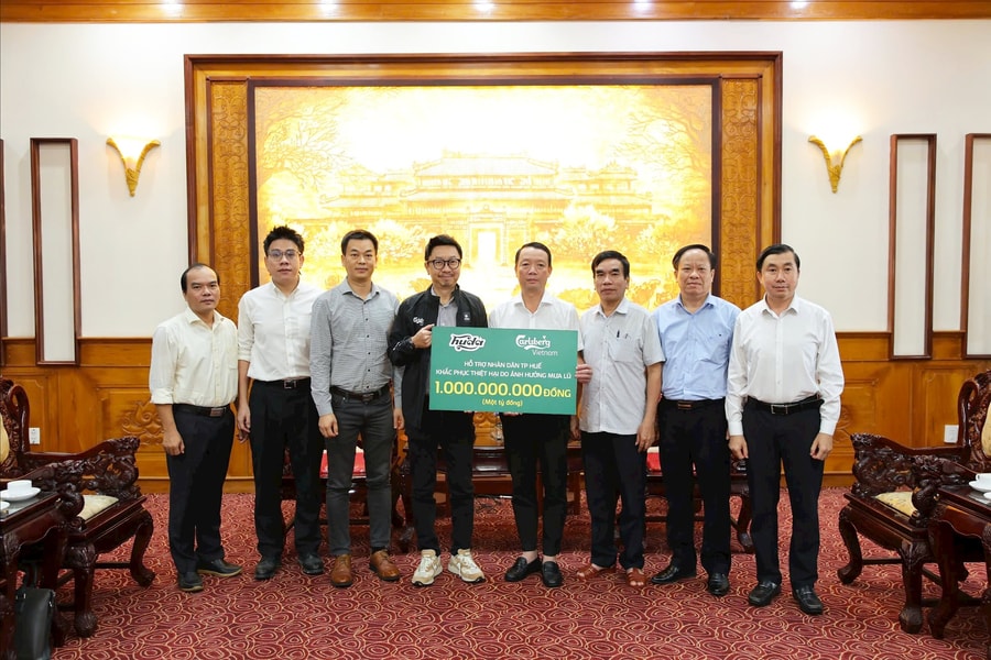 Carlsberg Việt Nam ủng hộ 1,5 tỷ đồng hỗ trợ người dân khắc phục sau lũ