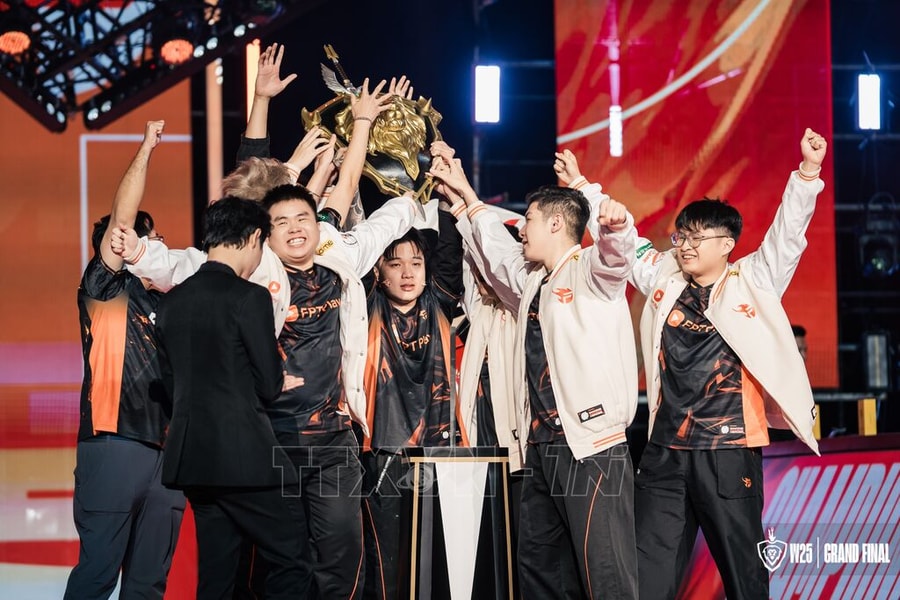 FPT x Flash đại diện Việt Nam dự SEA Games 33