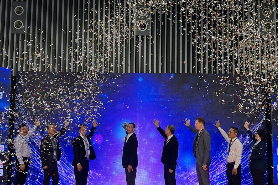 Khai mạc Tuần lễ Năng lượng Việt Nam 2025: Kết nối chính sách - công nghệ, hướng tới phát triển bền vững