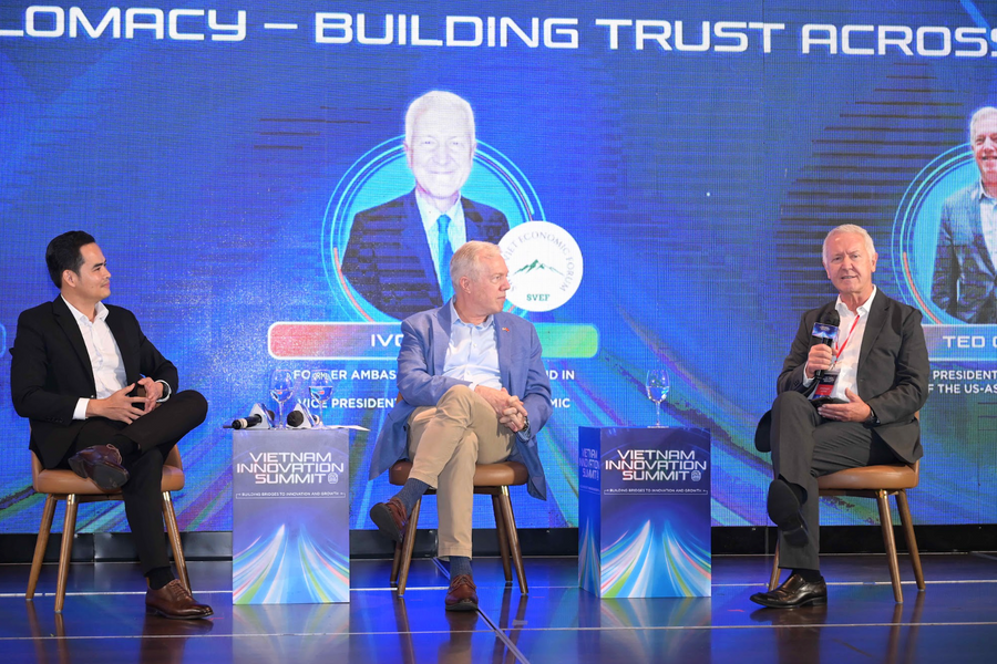 Cầu nối "mềm" thông qua ngoại giao đổi mới sáng tạo