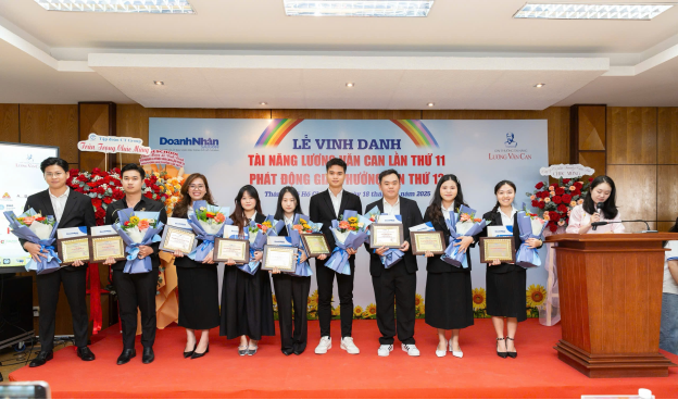Giải thưởng Lương Văn Can lần thứ 11: Vinh danh 9 tài năng xuất sắc và khởi động mùa Giải lần thứ 12