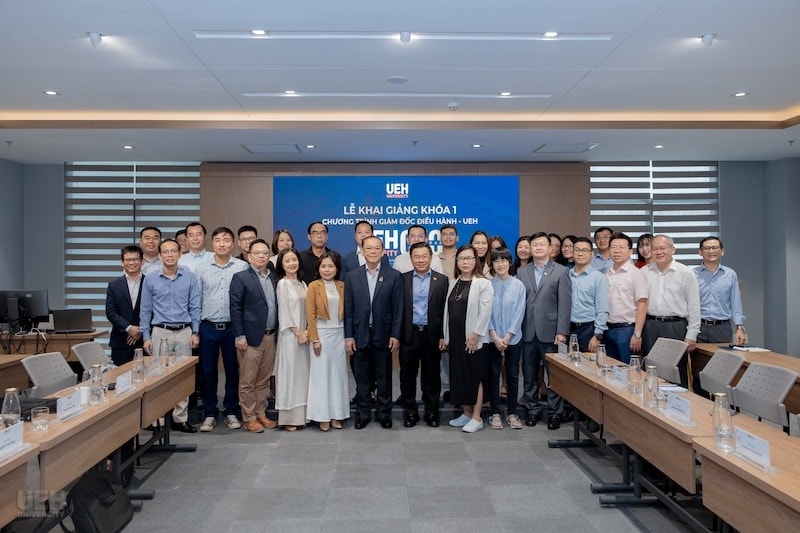 UEH khai giảng chương trình đào tạo Giám đốc điều hành (UEH CEO Program) khóa 01