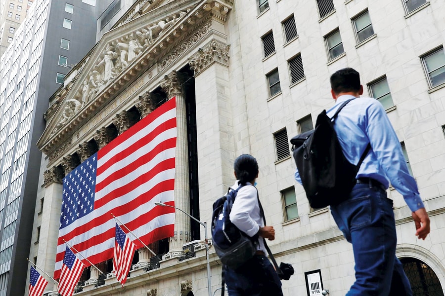 Đồng bạc xanh ngày càng bị thách thức