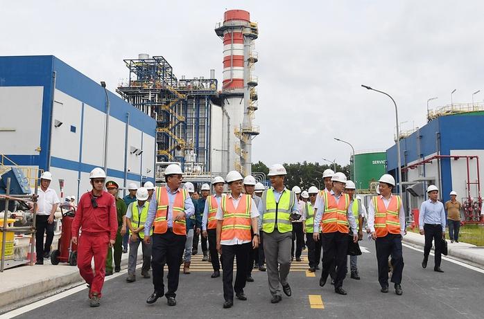 Phó Thủ tướng chỉ đạo tăng tốc tiến độ các dự án điện tại TP.HCM và Đồng Nai