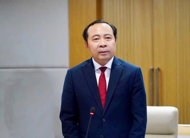 Thứ trưởng Thường trực Bộ Khoa học và Công nghệ nhận nhiệm vụ mới