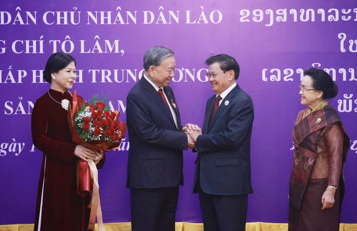 Tổng Bí thư Tô Lâm nhận Huân chương Vàng Quốc gia của Nhà nước Lào
