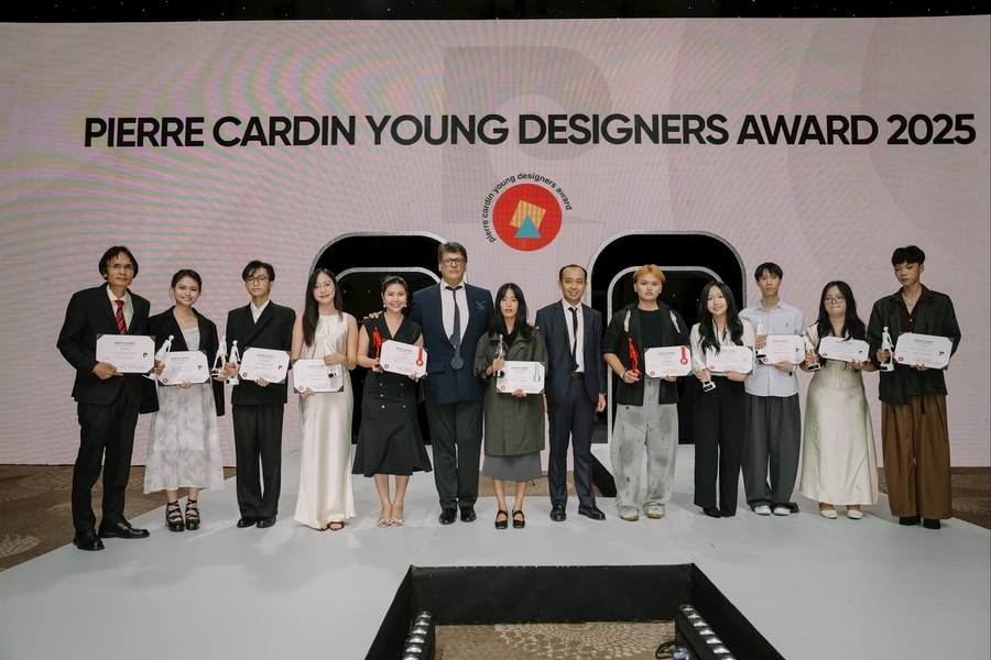 Pierre Cardin Fashion Show 2025: Haute Couture gặp gỡ Việt Nam