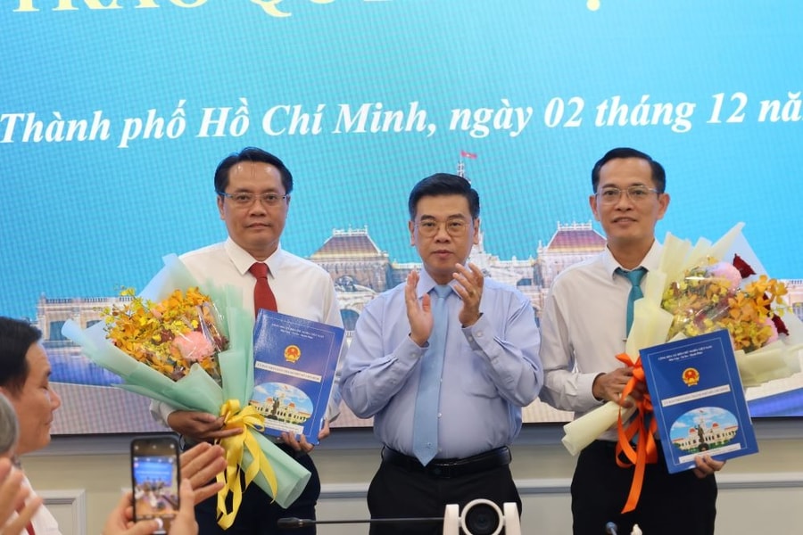 Phó Chánh Văn phòng UBND TP.HCM Trương Công Huy nhận nhiệm vụ tại Tổng Công ty Du lịch Sài Gòn