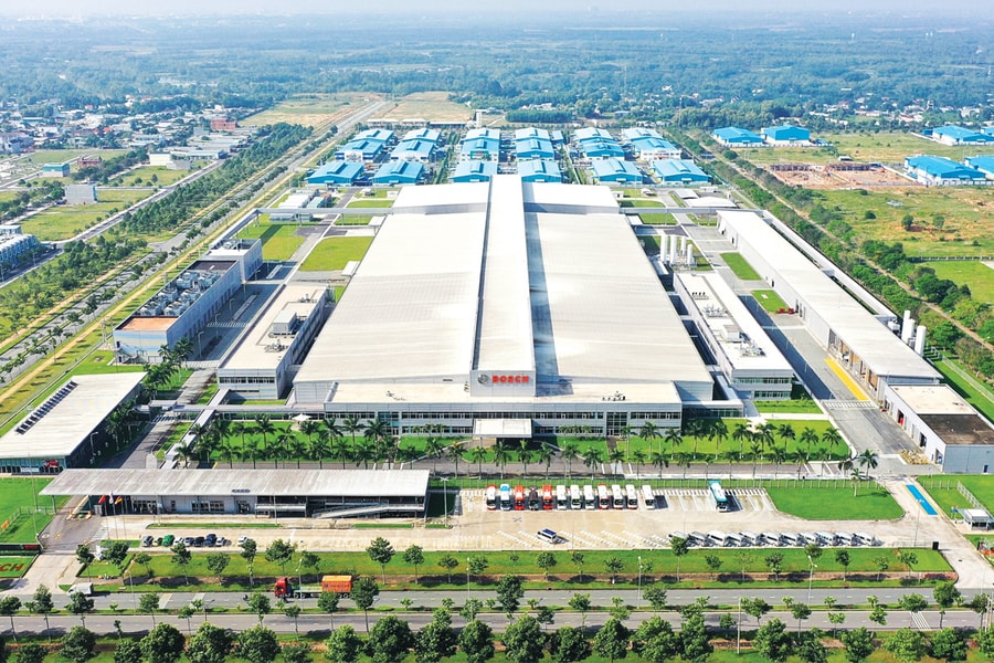 Tái định vị công nghiệp TP.HCM