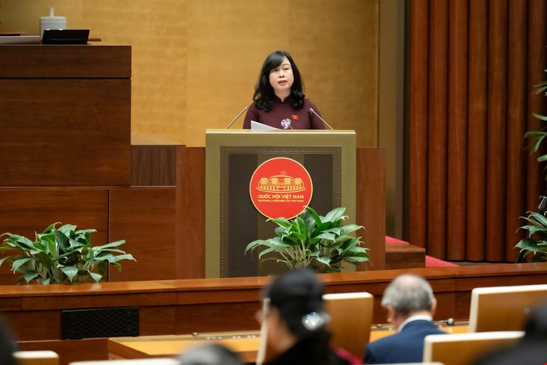 Phấn đấu đến năm 2030, 100% người dân có sổ sức khỏe điện tử