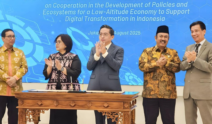 Ai mới thực sự là thống lĩnh nền kinh tế nóng bỏng có tên không gian cận biên?