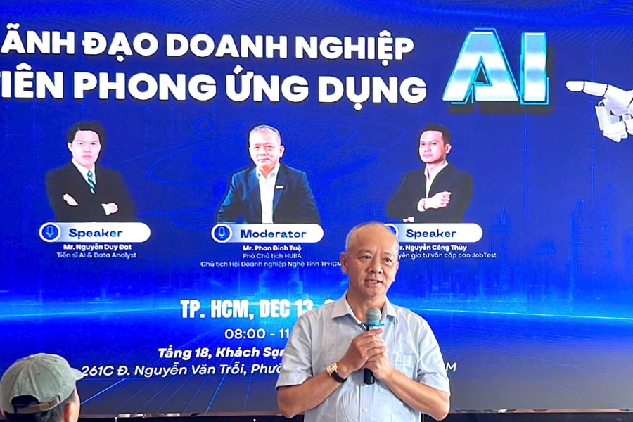 Lãnh đạo doanh nghiệp tiên phong ứng dụng AI trong kỷ nguyên số