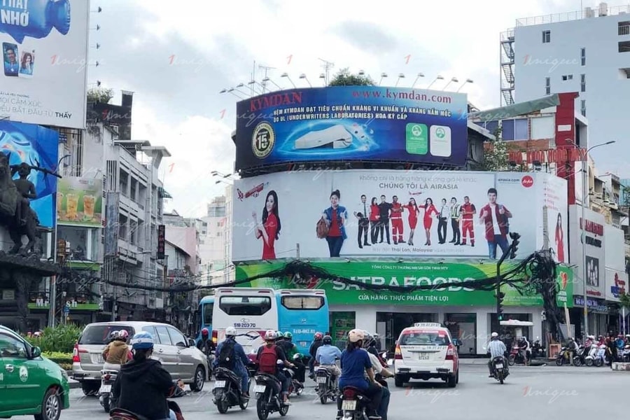 TP.HCM siết quản lý, rà soát toàn diện quảng cáo ngoài trời