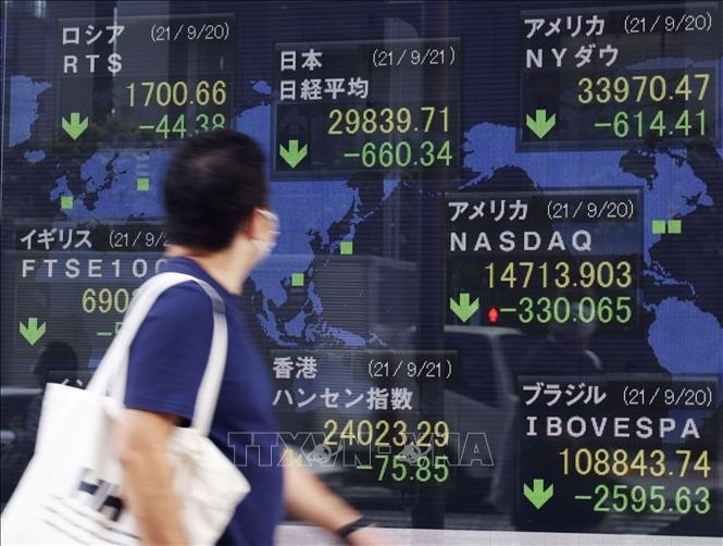 Chứng khoán châu Á tăng điểm trong phiên giao dịch cuối năm