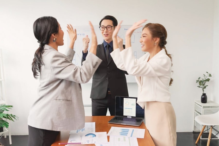 Biết dừng đúng lúc: Minh triết của người lãnh đạo